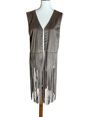 Mark. Brown Vest with long fringe and laced eyelets Size L / XL